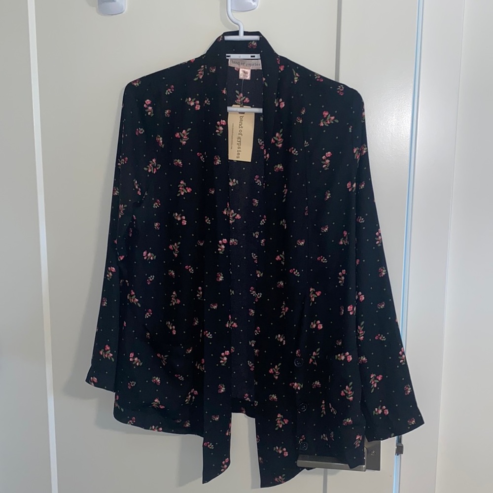 BAND OF GYPSIES NWT Black Micro Floral Long Sleeve Boho Blouse Tie Front…